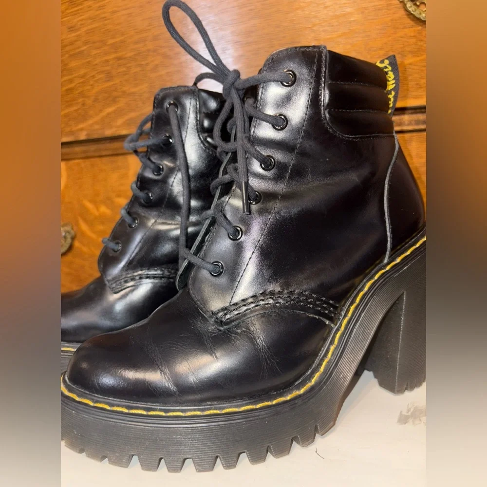 Dr. Martens Persephone Black Leather Platform Heeled Boots | Size 5 - Picture 16 of 16